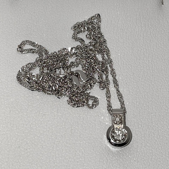 Solid 14K White Gold Semi Bezel Natural Round Cut Diamond Solitaire Necklace - Picture 1 of 16